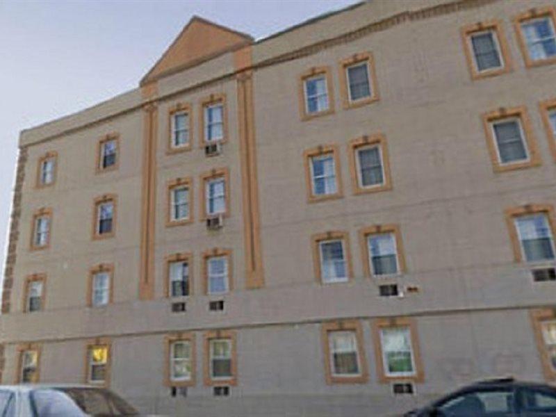Americas Best Value Inn Dearborn Extérieur photo
